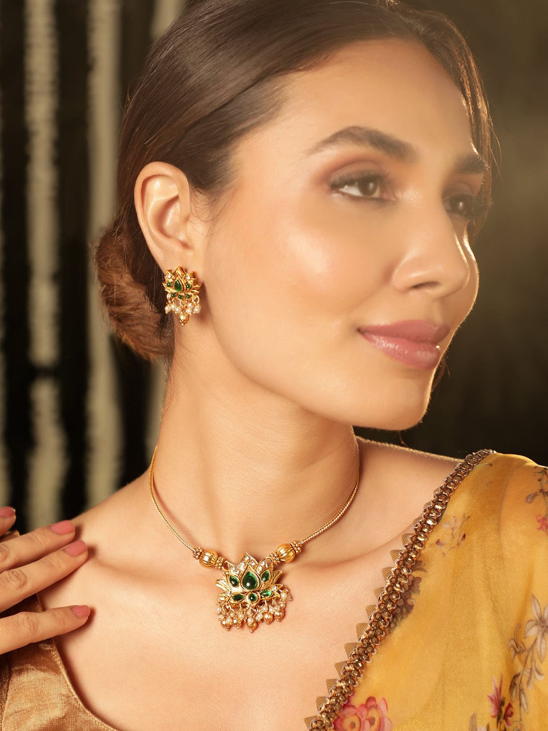 Gleaming Green Kundan Pendant Set
