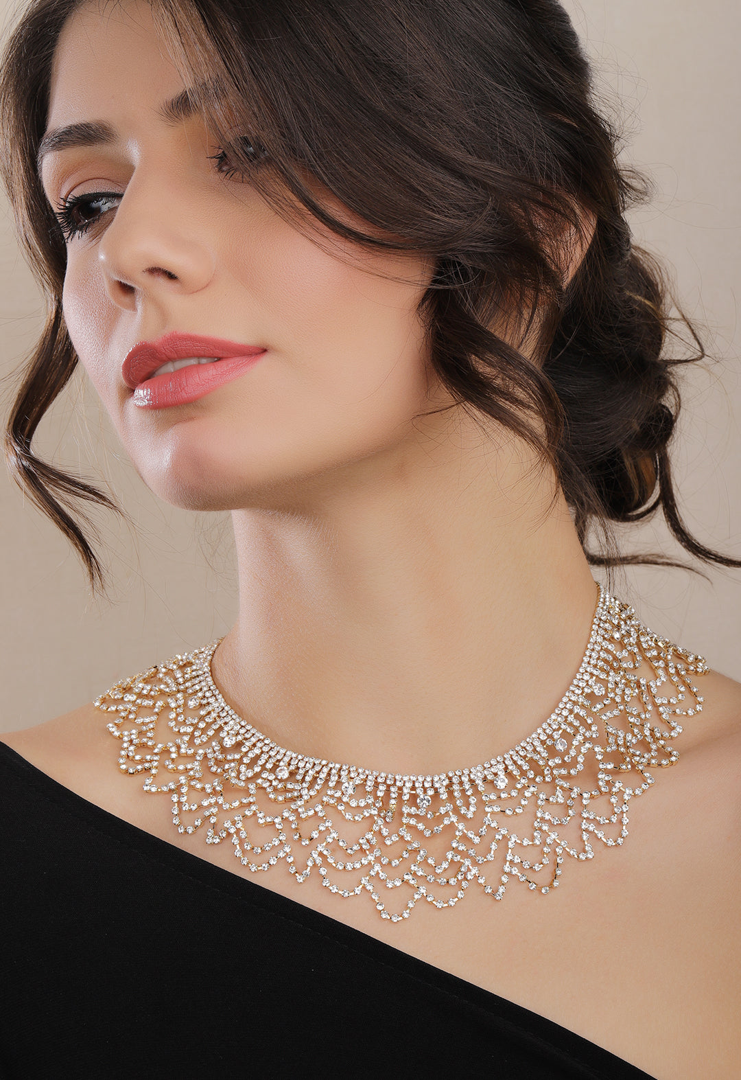 Black Pearll Gold Toned Handcrafted Zircon Stone Necklace