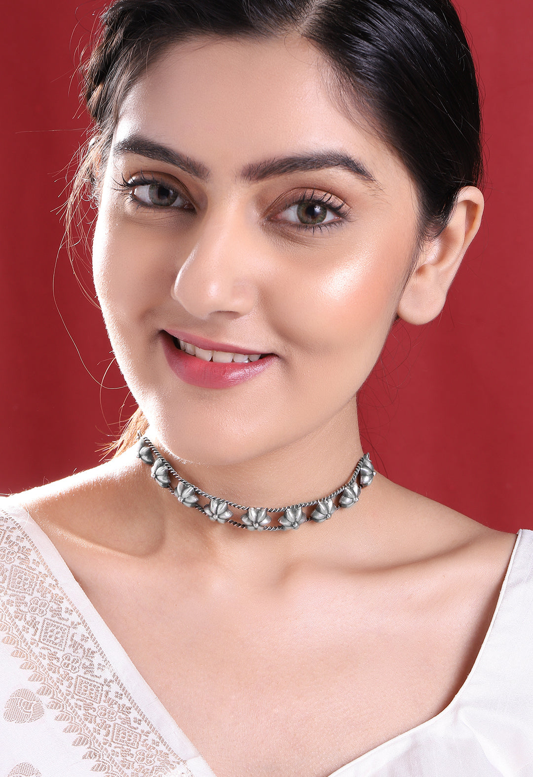 Black Pearll Floral Oxidised Handcrafted Silver Plated Choker