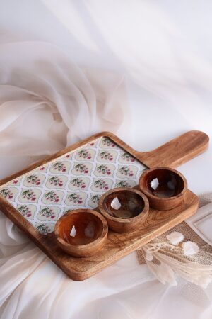 Rosette Serving Board