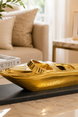 Horizon Voyager Boat Accent