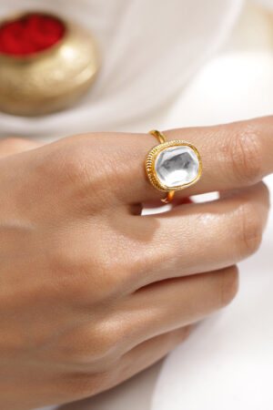 Gleaming Geometry Kundan Ring