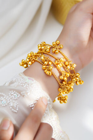 Gold Ghungroo Cluster Statement Bangles Set