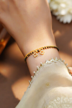 Clover Spark Charm Mangalsutra Bracelet