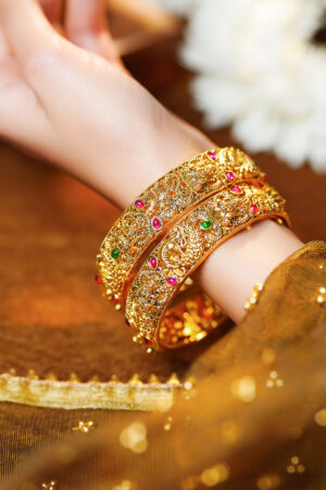 Divine Heritage Statement Gold Bangles