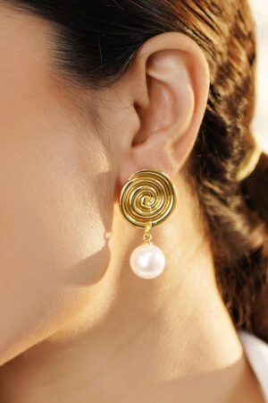 Sclupted Spirals Pearl Drops