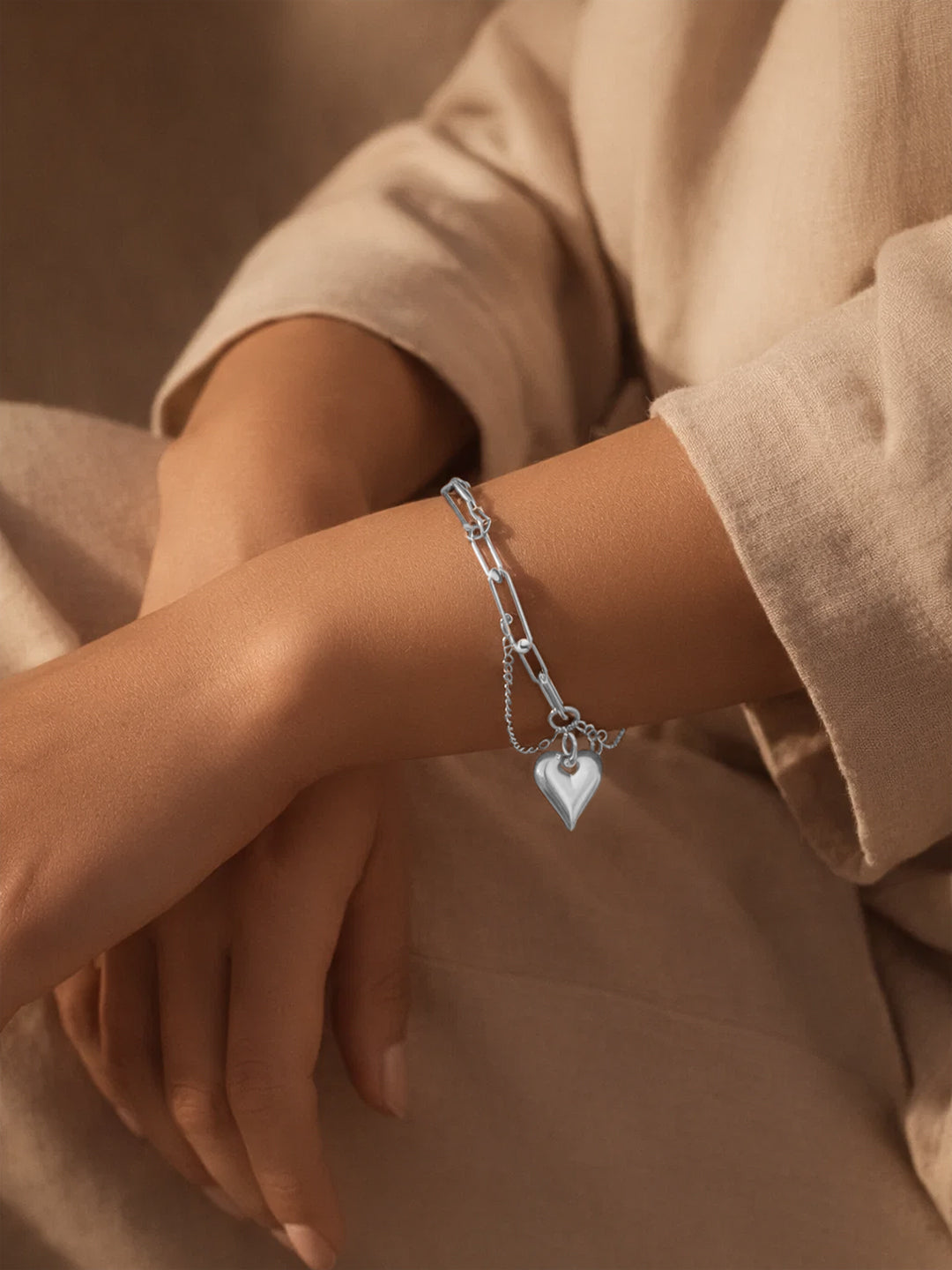 Demifine 18K Gold Plated Stainless steel Heart Charm Link Chain Bracelet