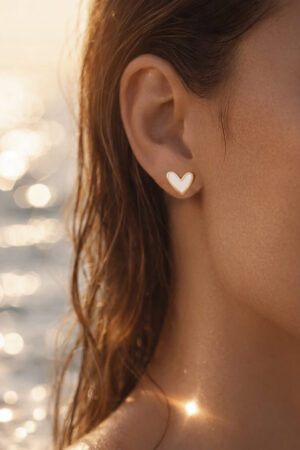 Demifine 18K Gold Plated Stainless steel Minimilist Heart Stud Earrings