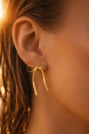 Demifine 18K Gold Plated Stainless steel Ribbon Stud Earrings