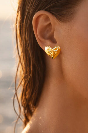 Demifine 18K Gold Plated Stainless steel Textured Heart Stud Earrings