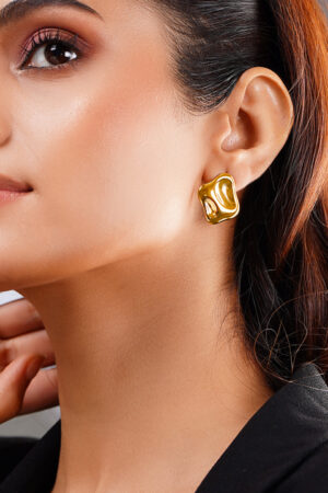 Demifine 18K Gold Plated Stainless steel Sculpted Square Statement Studs
