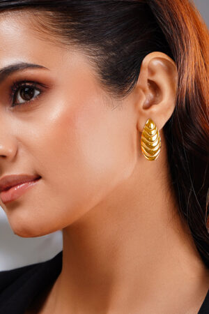 Demifine 18K Gold Plated Stainless steel Golden Shell Statement Stud Earrings