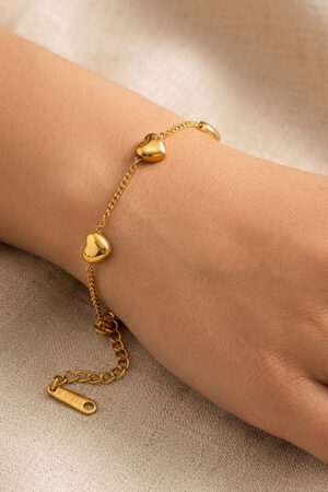 Demifine 18K Gold Plated Stainless steel Mini Heart Charm Chain Bracelet
