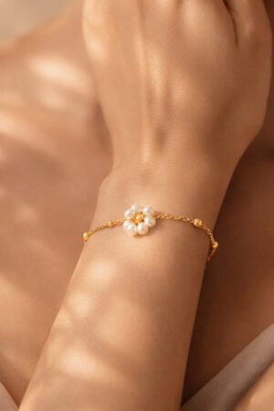Demifine 18K Gold Plated Stainless steel Mini Pearl Floral Chain Bracelet