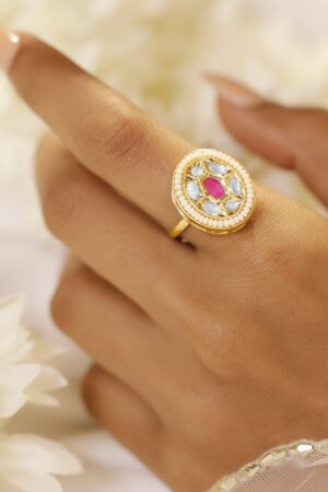 Kundan Adorn Statement Ring