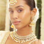 New Age Queen Kundan Necklace Set