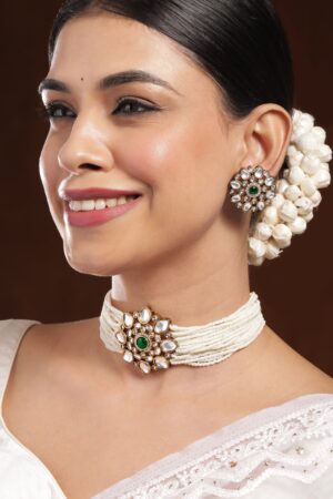 Heirloom Glow Green Choker Set