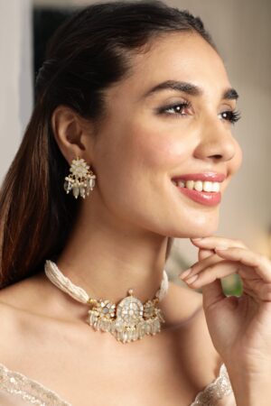 Vintage Charm Kundan Pearl Choker Set