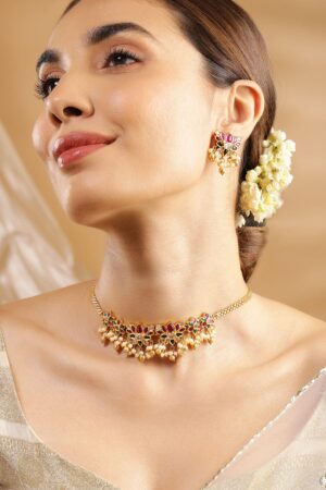 Designer Aura with Green Red Choker Set