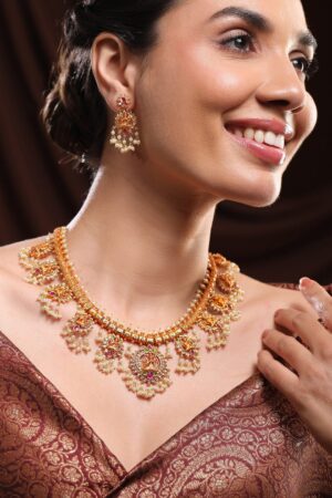 Laxmi Motif Necklace Set with Pearl Detailing