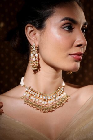 Masterpiece in Gold & Kundan Necklace Set